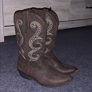 American Rag Dawnn Western boot